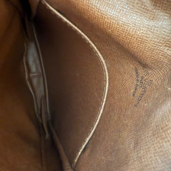 Vintage Louis Vuitton Monogram Danube Crossbody (2001) - Picture 10 of 12